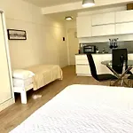 Soho Beauty Studio II