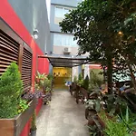 Juramento De Lealtad Townhouse Hotel