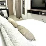 Cerr Oro Soho Apartments - 14