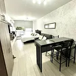 Cerr Oro Soho Apartments - 14