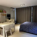 Db