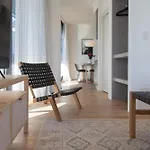 Pinea Beautiful Apartment