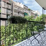 Prime Apartment In Palermo Best Location W/Balcony. Work-Stay Speed Internet Washer/Dryer Unit