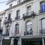 Leonardo Da Vinci Residence