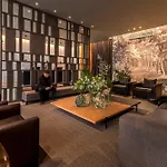 Broadway Hotel & Suites