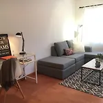 Beautiful Bright Cozy Apartment - Great Location