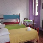 Ayres Portenos Hostel