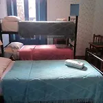 Ayres Portenos Hostel