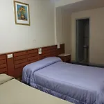 Hotel Paname, Cerca De La Rural , Embajada Eeuu , Hipodromo De Palermo Y Campo De Polo