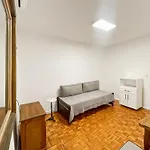 Palermo Accommodation Comfort And Style For Up To 3 People