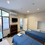 Granados Hostel