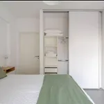 Uriburuhome-Recoleta,2 Amb Estrenar-4 Pers Con Cochera