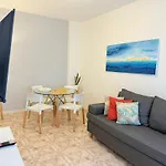Scalabrini Palermo Palace Spacious Apartment