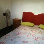 Mantengase Hostel
