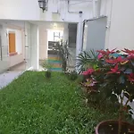 Master Hostel Borges