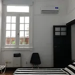 Antiguo Departamento Con Excelente Ubicacion