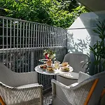 Luxury Apartment In Palermo