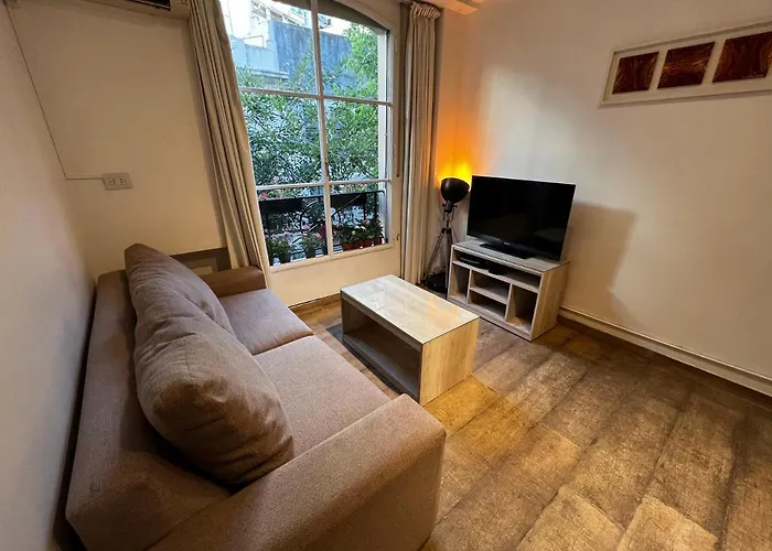 Hermoso Departamento En Zona Tranquila De Recoleta