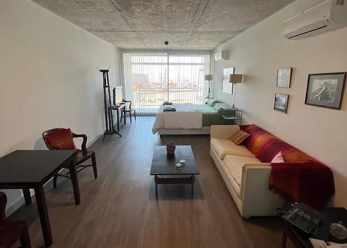Quartier Studio Con Vista Al Puerto