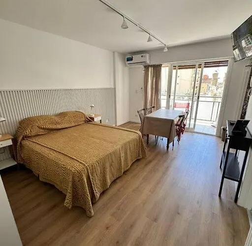 Av Callao, Moderno Studio 2 Pax