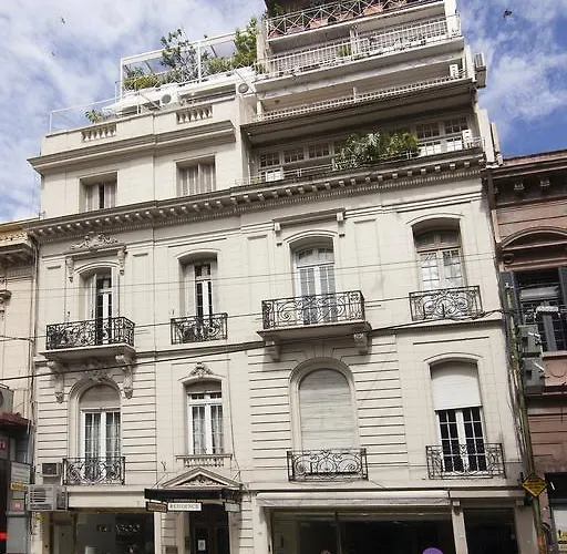 Leonardo Da Vinci Residence