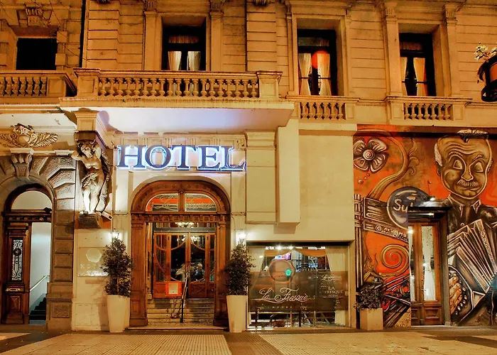La Fresque Hotel