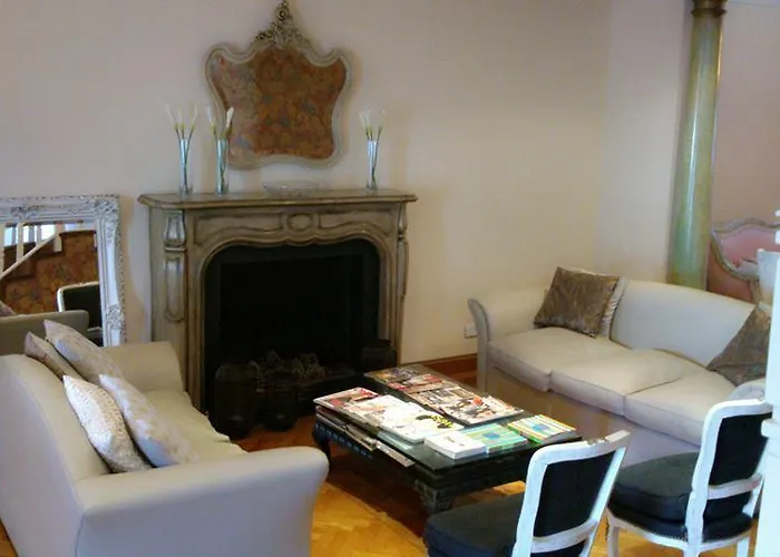 Aura Suites Boutique Hotel