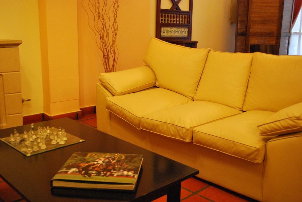 Hotel Bohemia 3*