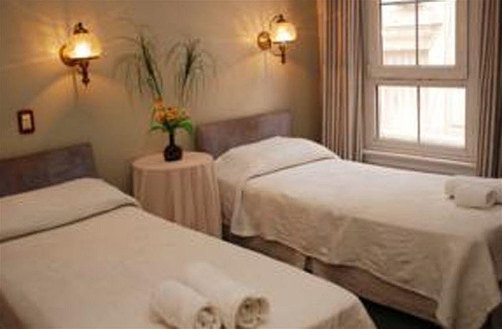 Frossard Hotel 2*