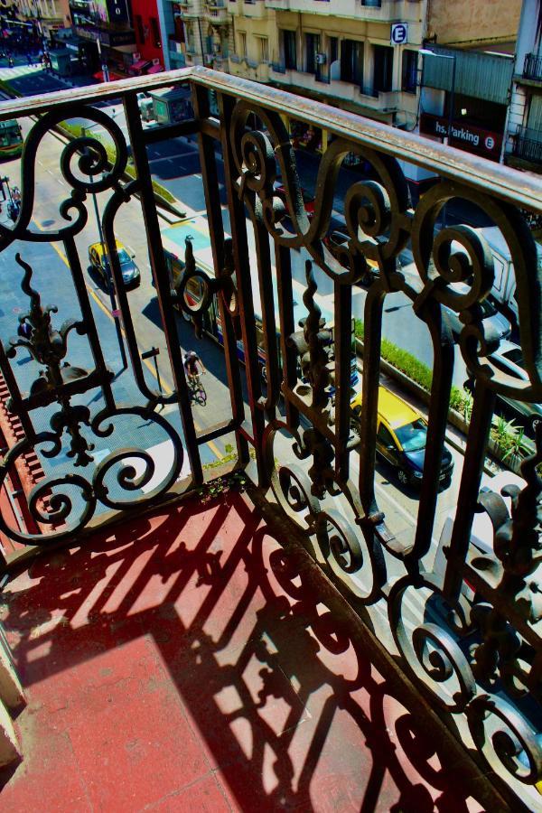 Bahia Hotel *