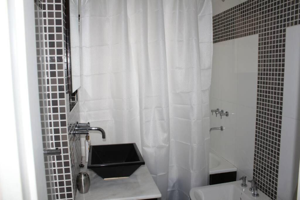 Best Location In Caballito, Buenos Aires, 80 M2 Apartment *
