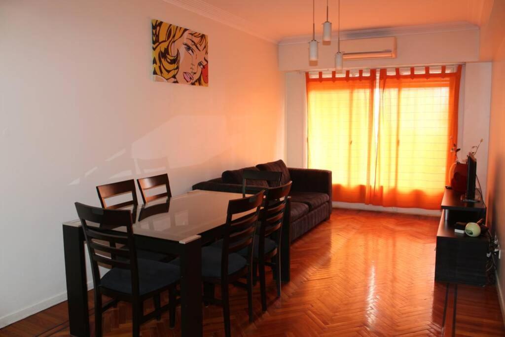 Best Location In Caballito, Buenos Aires, 80 M2 Apartment