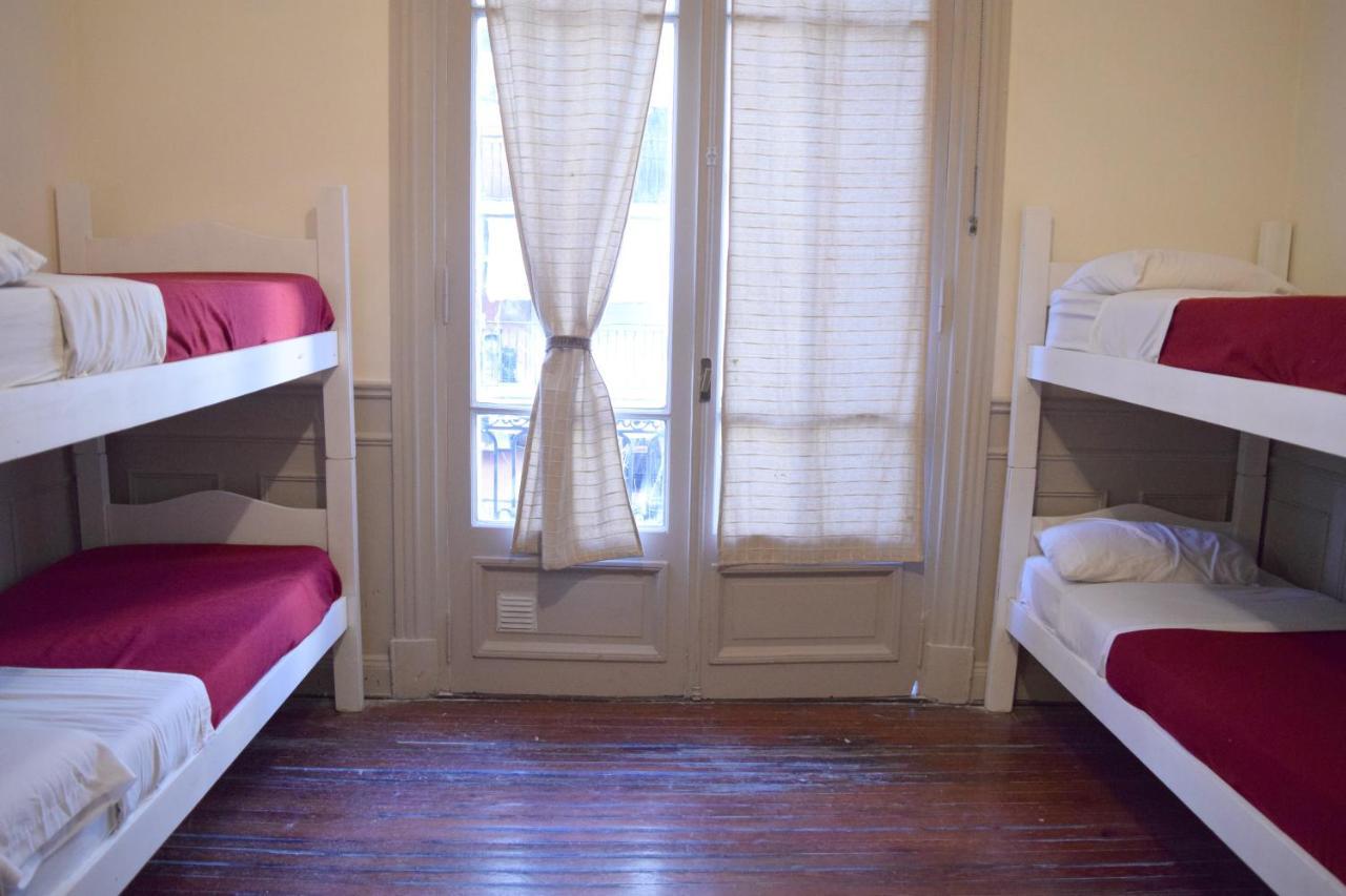 Hostel Voyage Recoleta
