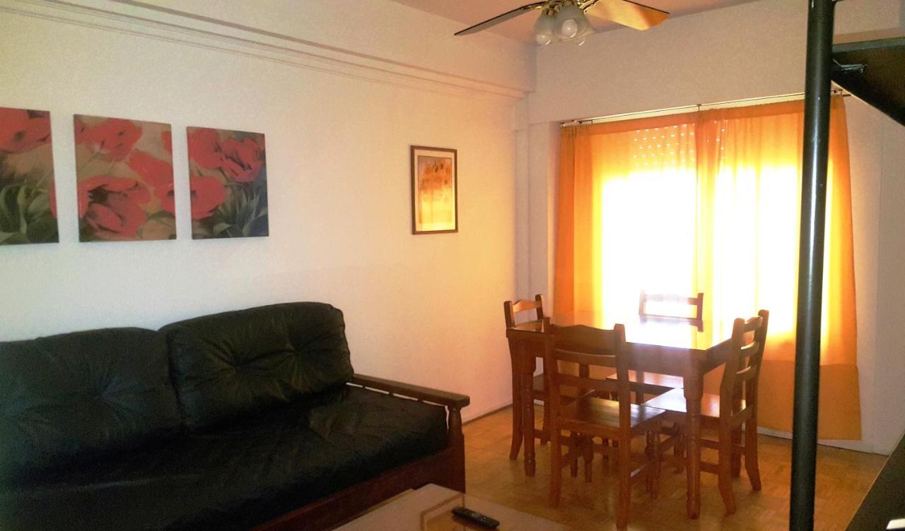 Apartment Corrientes Av, Location *