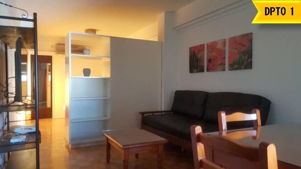 Corrientes Av, Location Apartment