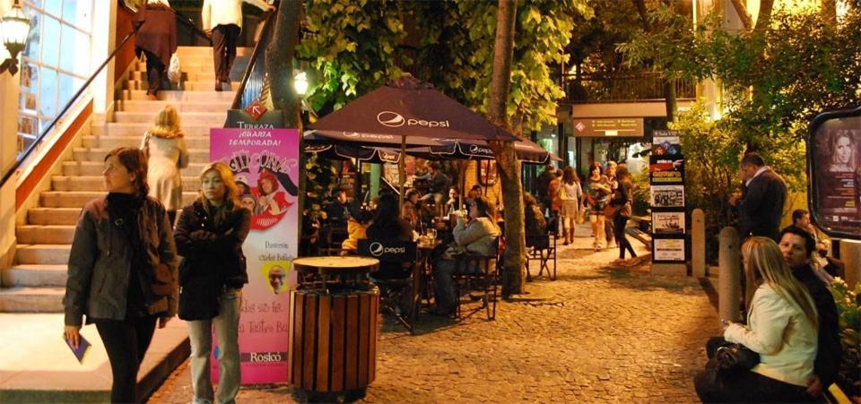 Corrientes Av, Location Apartment