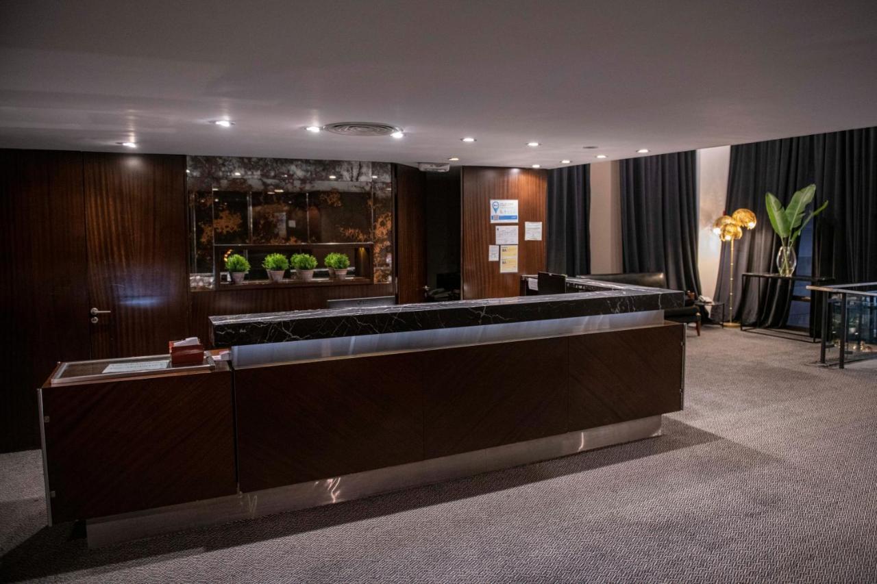 Grand King Hotel 4*