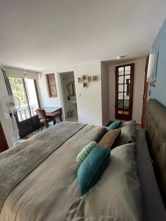 Le Petit Palais Bed & Breakfast 3*