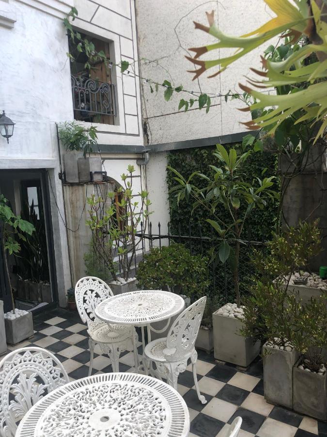 Le Petit Palais Bed & Breakfast