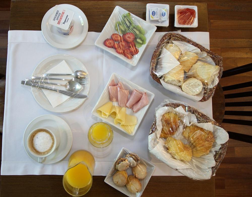 248 Finisterra Hotel 4*