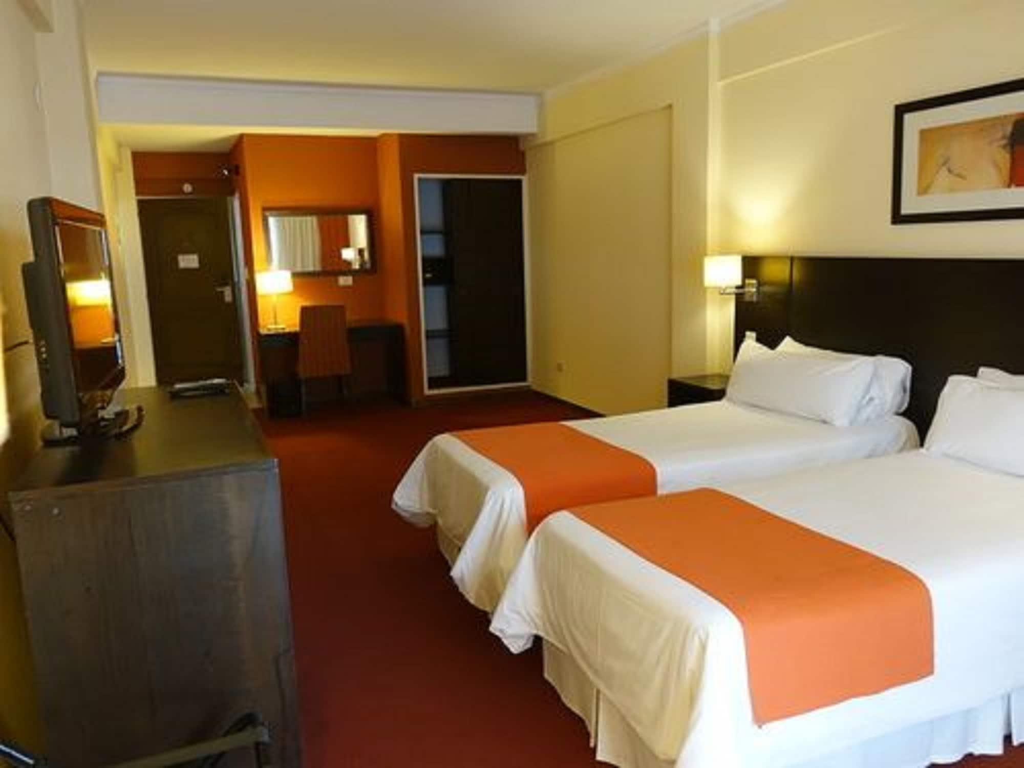 Duomi Hotel 4*