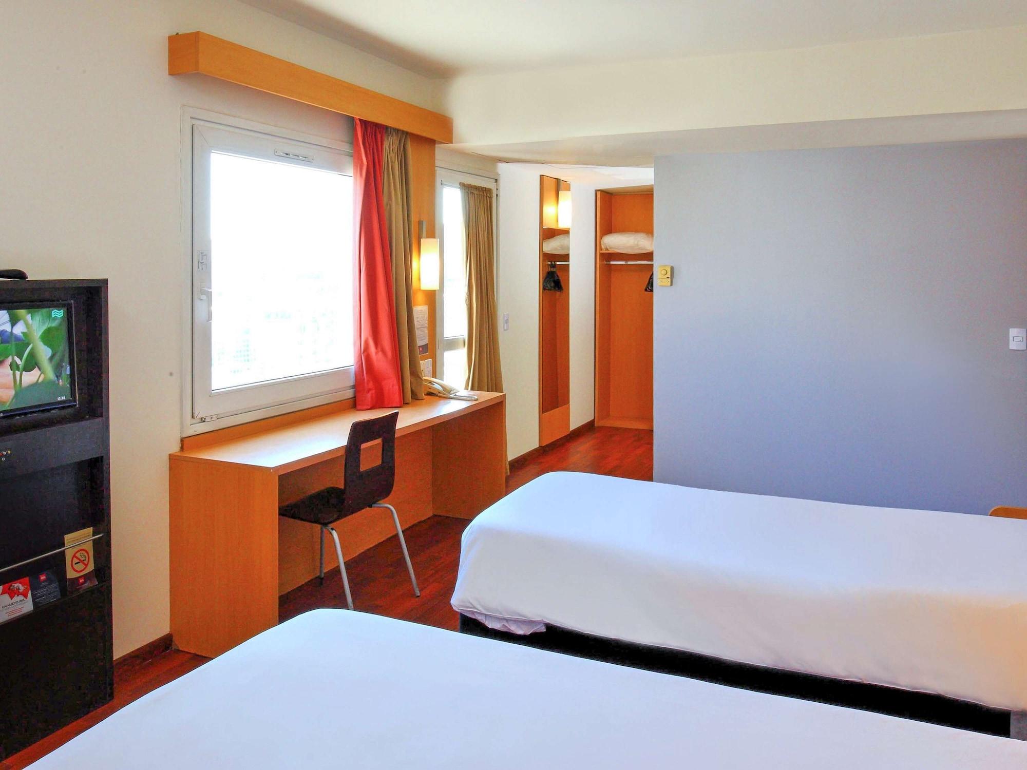 Hotel Ibis Congreso Buenos Aires