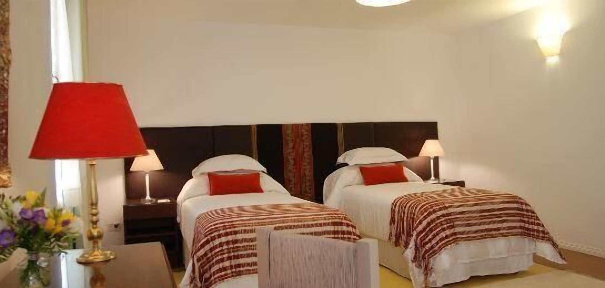 Tiana Boutique 4*