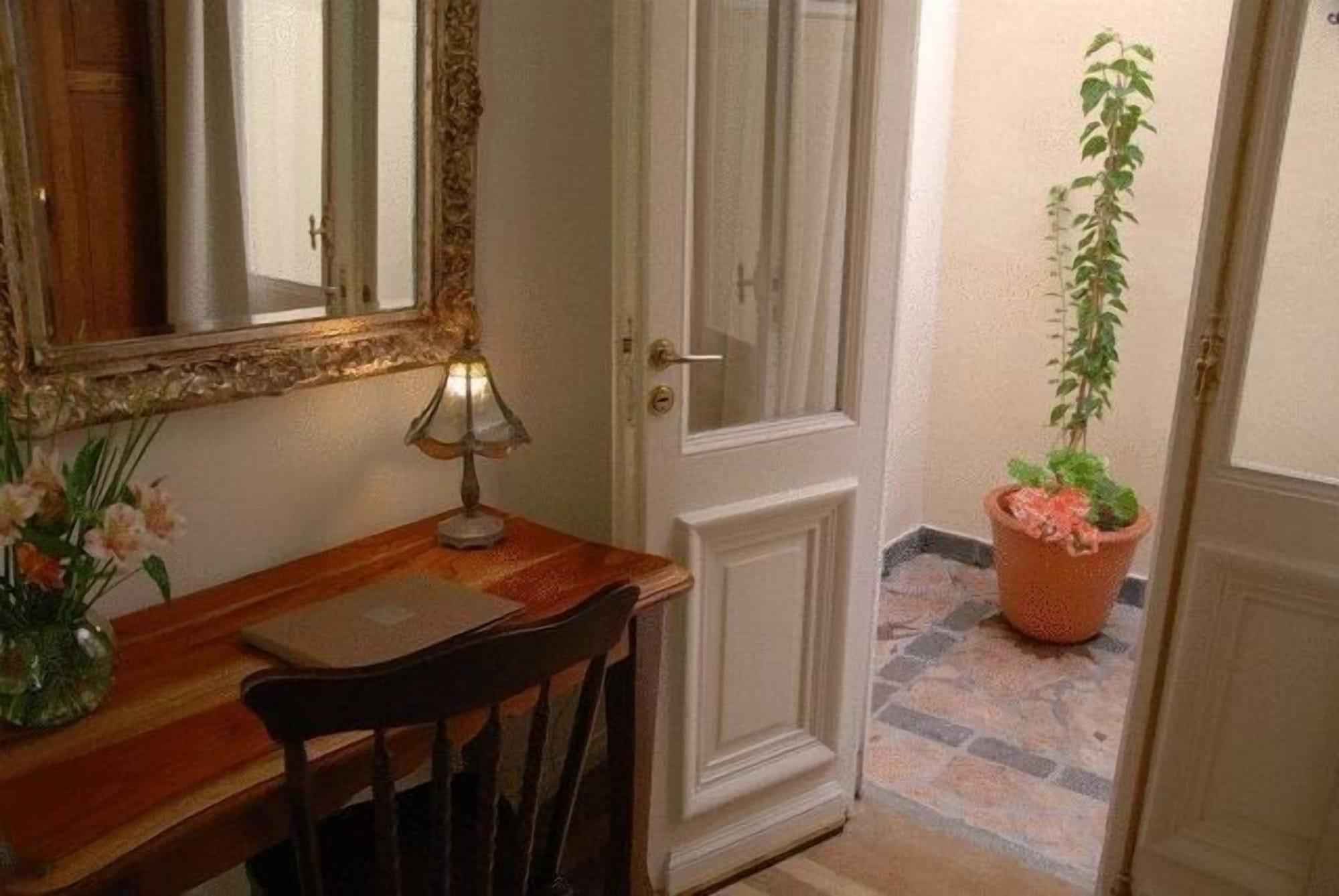 Hotel Tiana Boutique
