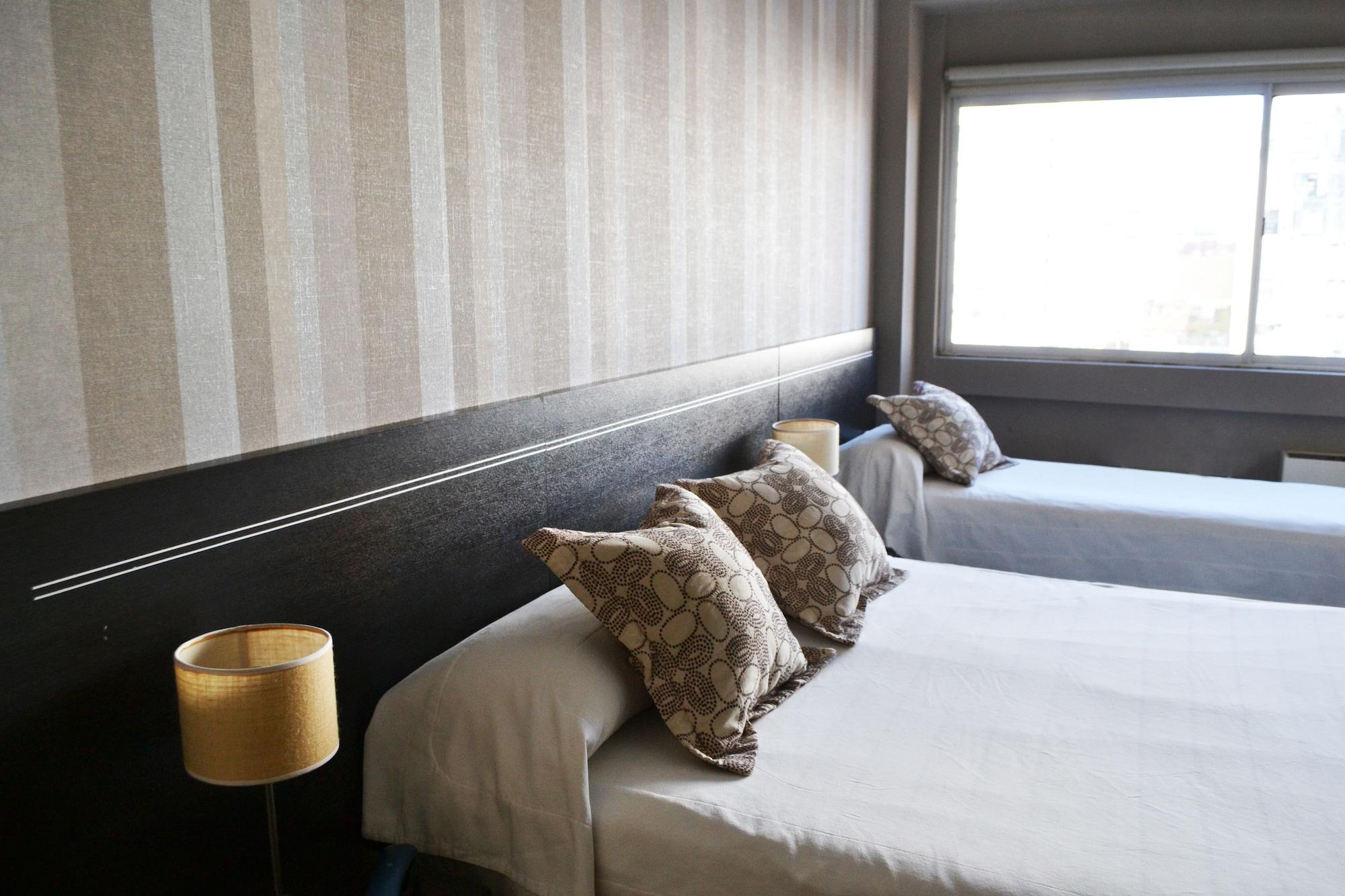 Sarum Design 3*