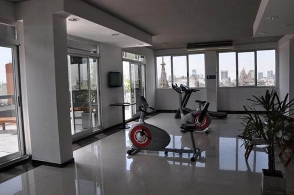Uno Hotel 4*