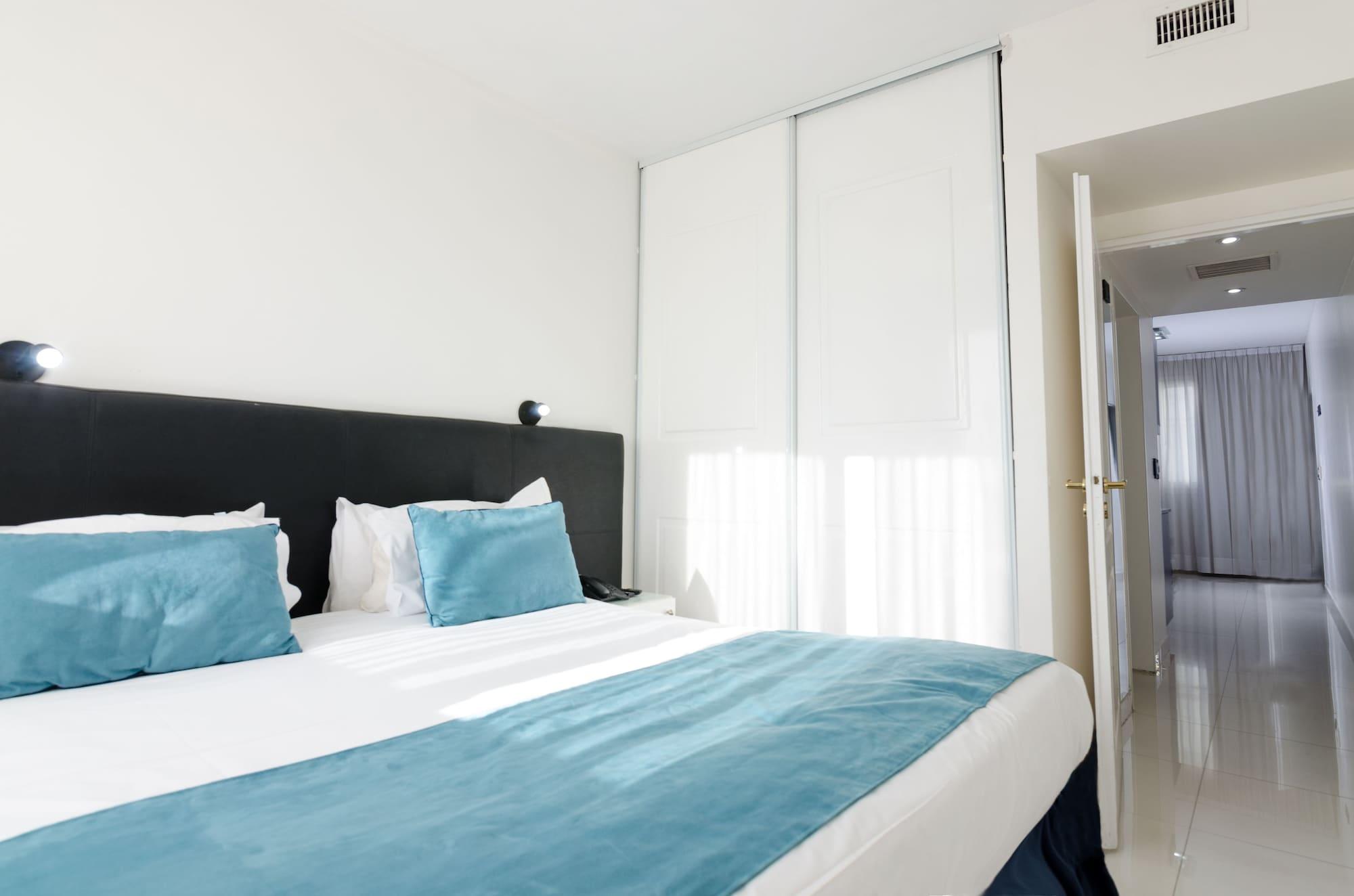 Cyan Recoleta Hotel 4*