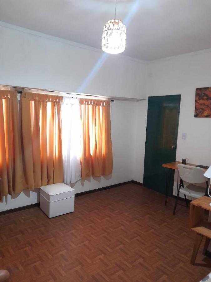 Oliba Nuñez New Habitación en casa particular Ciudad Autónoma de Buenos Aires