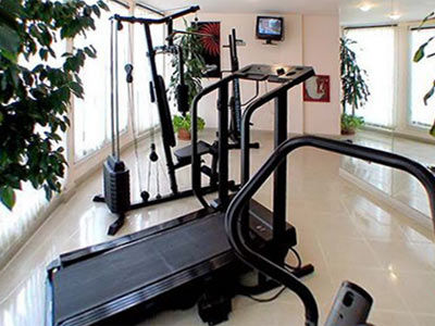 Reconquista Plaza Hotel 3*