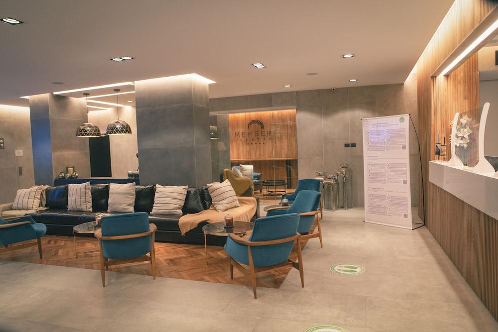 Hotel Park Royal